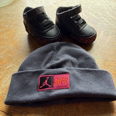 Infant Girl Air Jordan Sz 1C Black/Berry AJF 3 With Beanie Hat