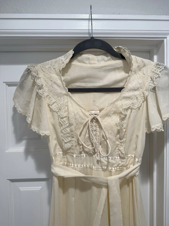 Usado en excelente estado!! Maxi Vestido Vintage Gunne Sax Boho Hippie Encaje Beige Estilo Boda Talla 5 Foto 3 de 4