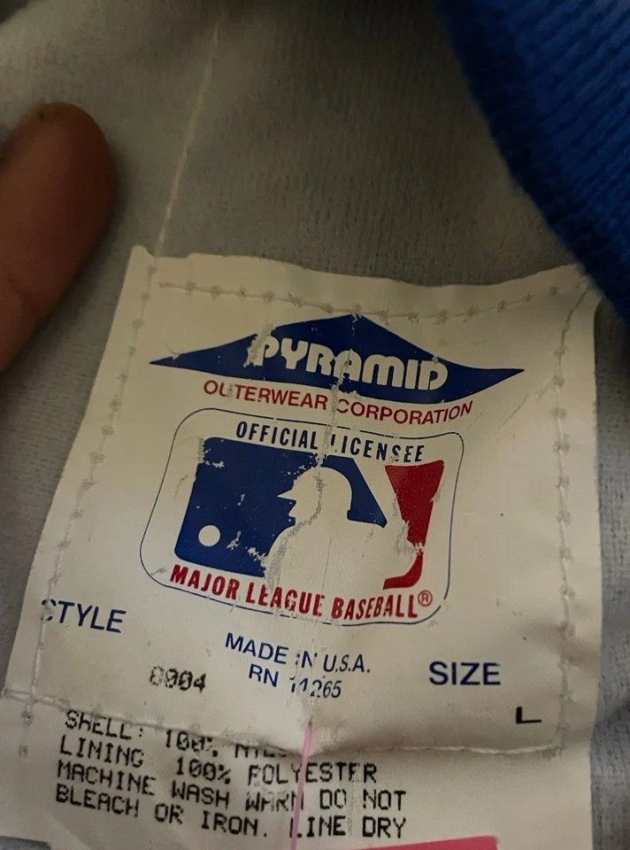 Jaqueta bombardeiro de cetim vintage anos 80 anos 90 MLB NEW YORK METS PIRÂMIDE AUTÊNTICA S/M EUA - Imagem 3 de 4