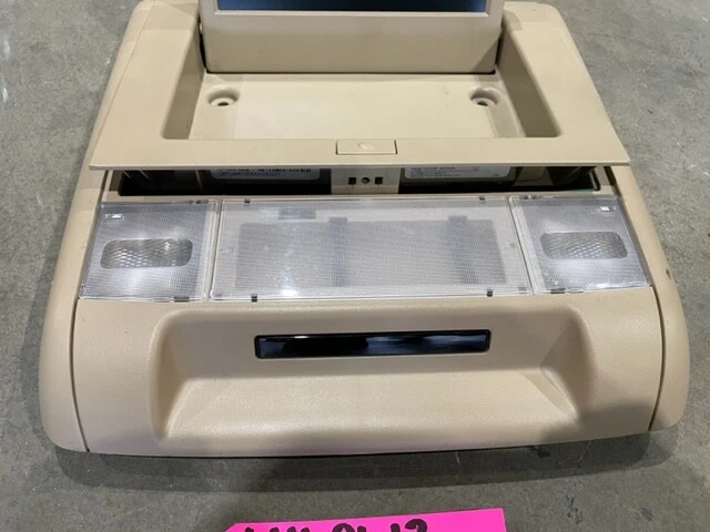 14 GMC SIERRA DENALI 3500HD OEM REAR SEAT DVD ENTERTAINMENT 8" SCREEN 20844135 - Image 4 of 4