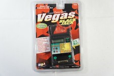 NEW 1998 MGA ENTERTAINMENT VEGAS BLACK JACK HANDHELD GAME FLIP TOP COVER