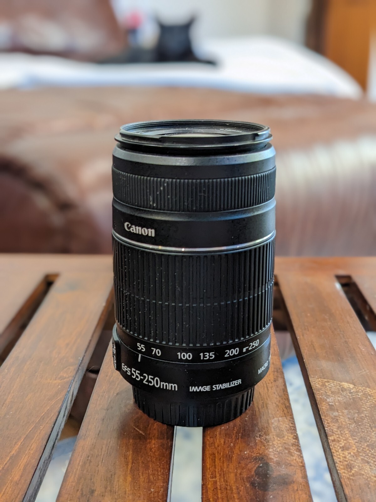 Canon EOS Rebel T4i / EOS 650D 18.0MP 1855 and 55200 Lenses