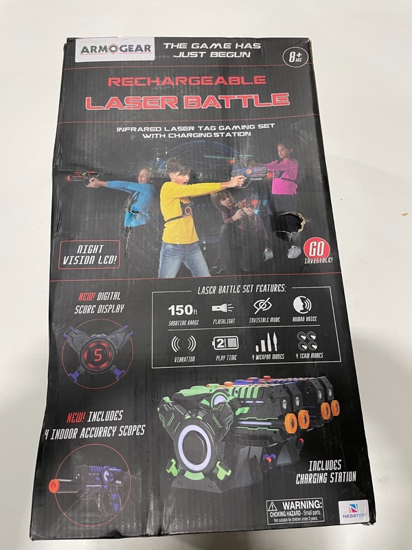 ArmoGear Battery Operated Laser Battle Set of 4 Guns Vests LED Score Game Tag 
