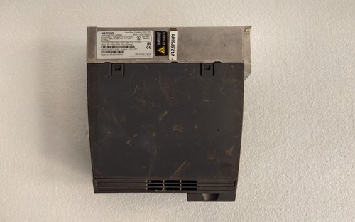 Siemens Sinamics g120c uss/mb / G120C USS/MB Inverter Drive 6SL3210-1KE14-3UB1 - Picture 4 of 7