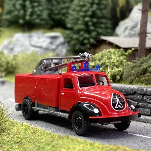 Camion Pompiers MAGIRUS - WIKING 62304 - HO 1/87 | Condition: Neuf