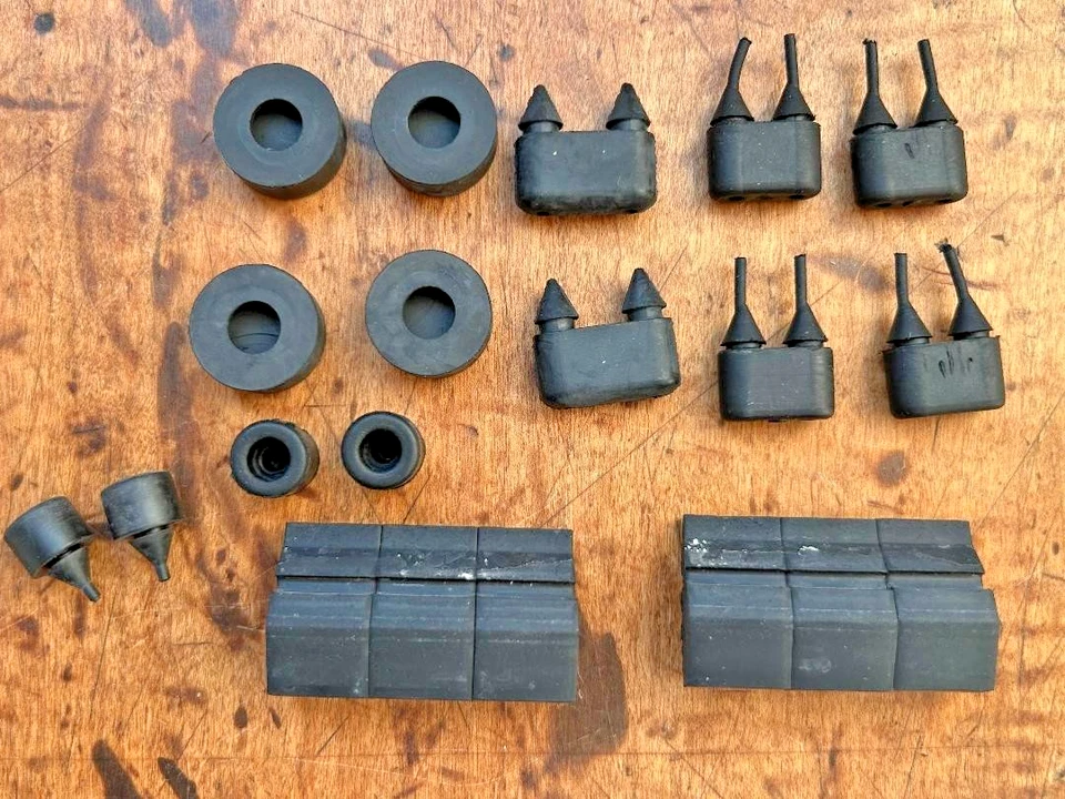 Juego de parachoques y cojines de goma para camioneta de reparto Chevy 1955 sedán-nuevo Foto 2 de 3