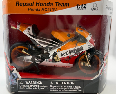アクセサリー Repsol Honda Team RCV Marc Marquez 93 Marc Marquez #93 signed Repsol Honda Team RC213V Replica Moto GP