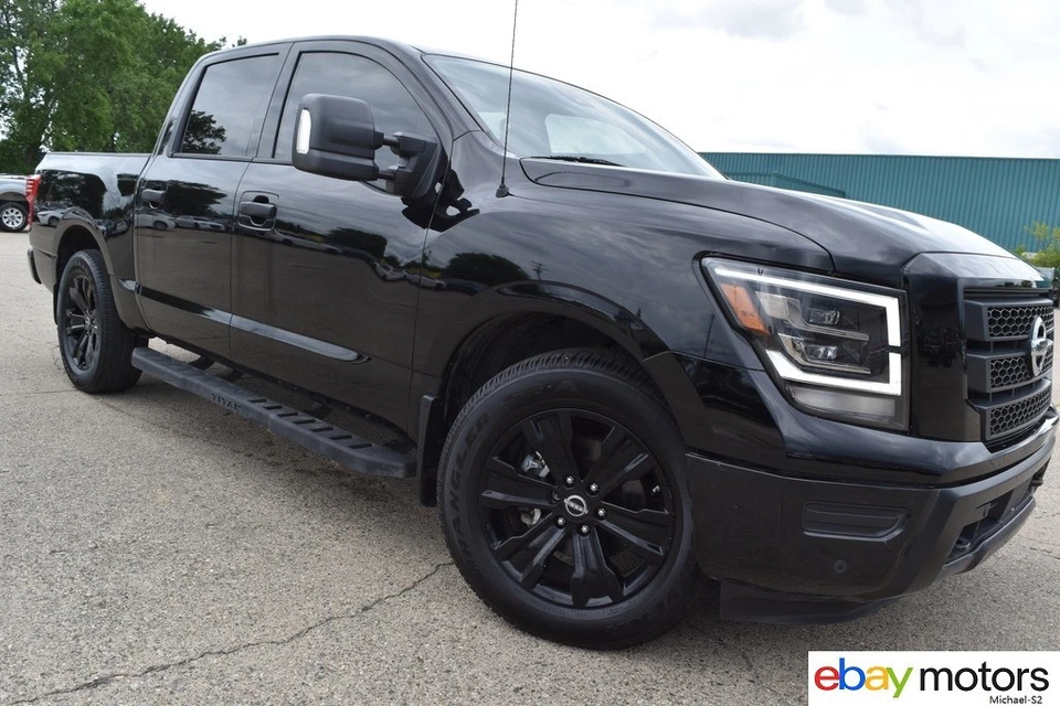 2024 Nissan Titan CREW SV-EDITION(5.6L V8) - Image 3 of 4