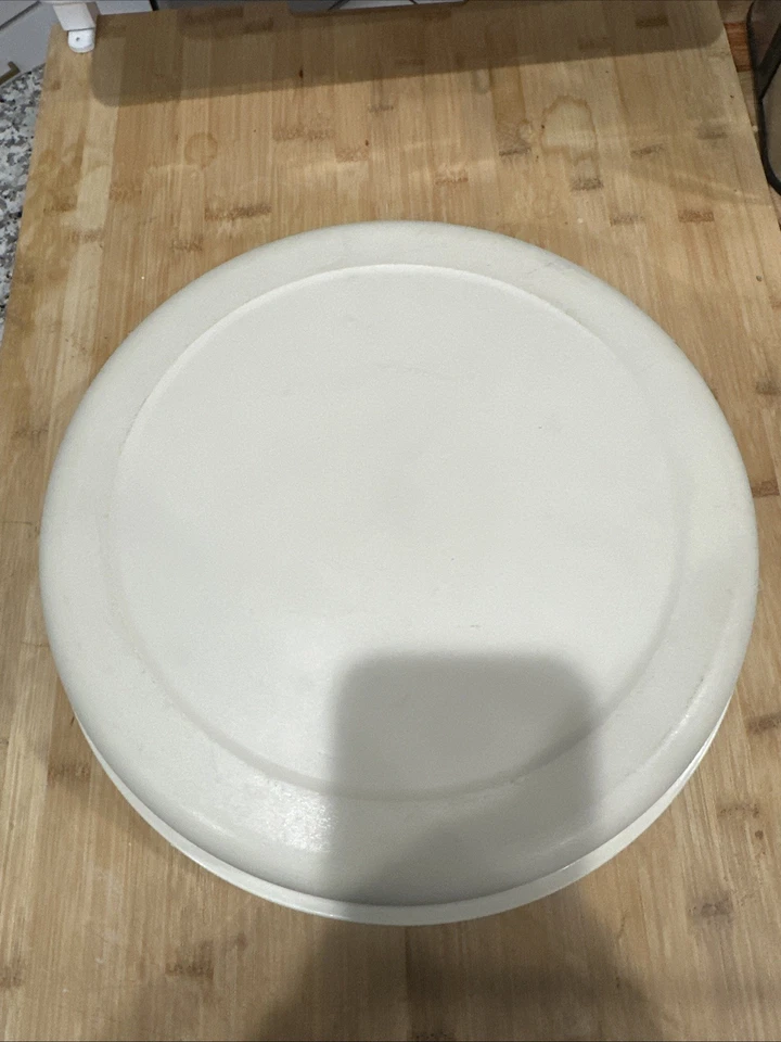 VTG Tupperware 13” Divided Veggie Fruit Dip Snack Party Tray 1665-3 Lid 1666-1 - Image 4 of 4