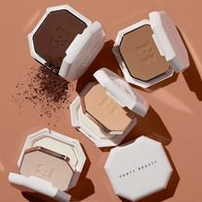 Fenty Beauty PRO FILT'R  soft Matt Powder Foundation 9.1g  Shades - 440-445-450