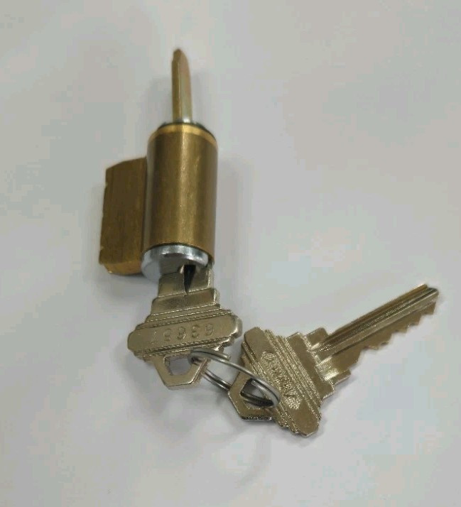 Parker Knob Cylinder 626 6 Pin Keyed 5, 2 Keys New