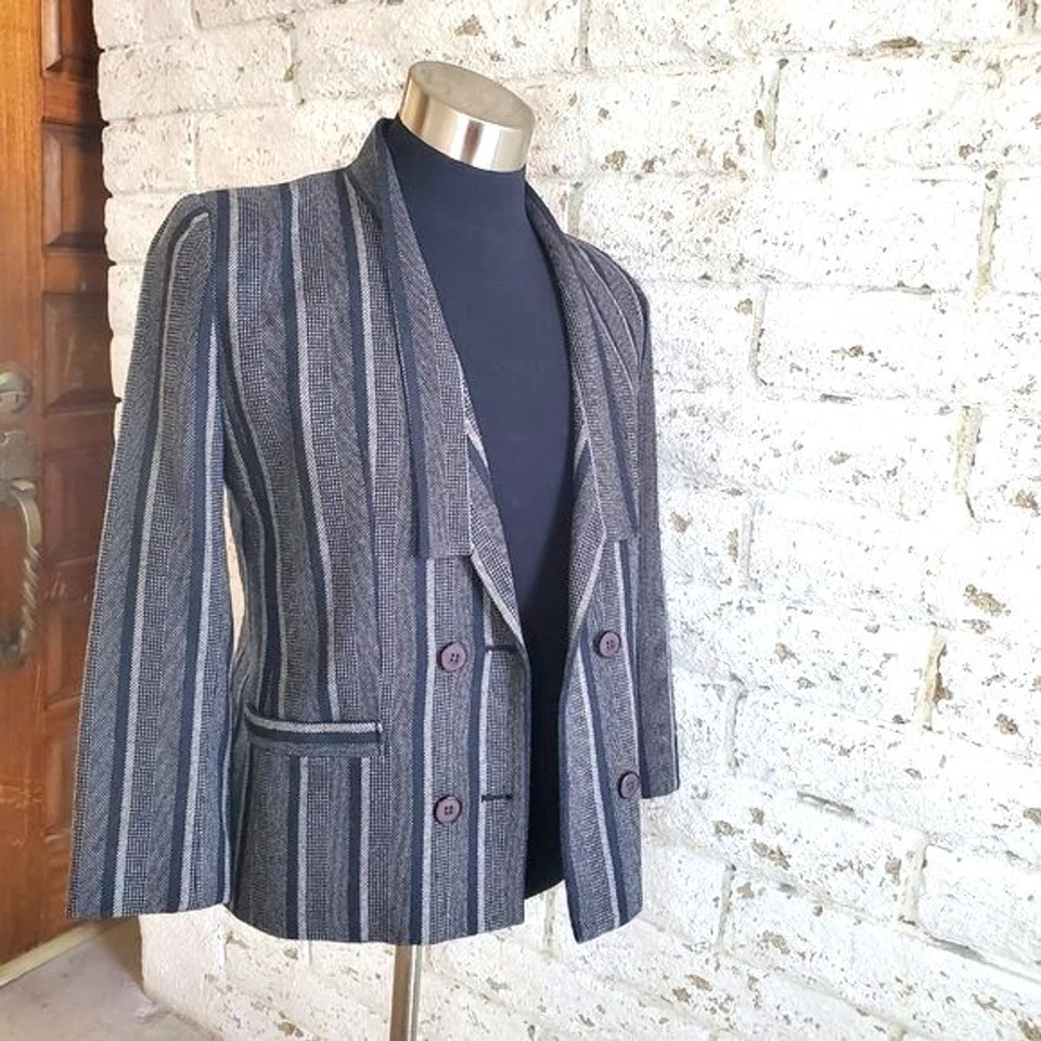 VTG FleetStreet 100% Wool Striped Blazer & Skirt Set Norm Core Business SZ 10 - Image 3 of 4