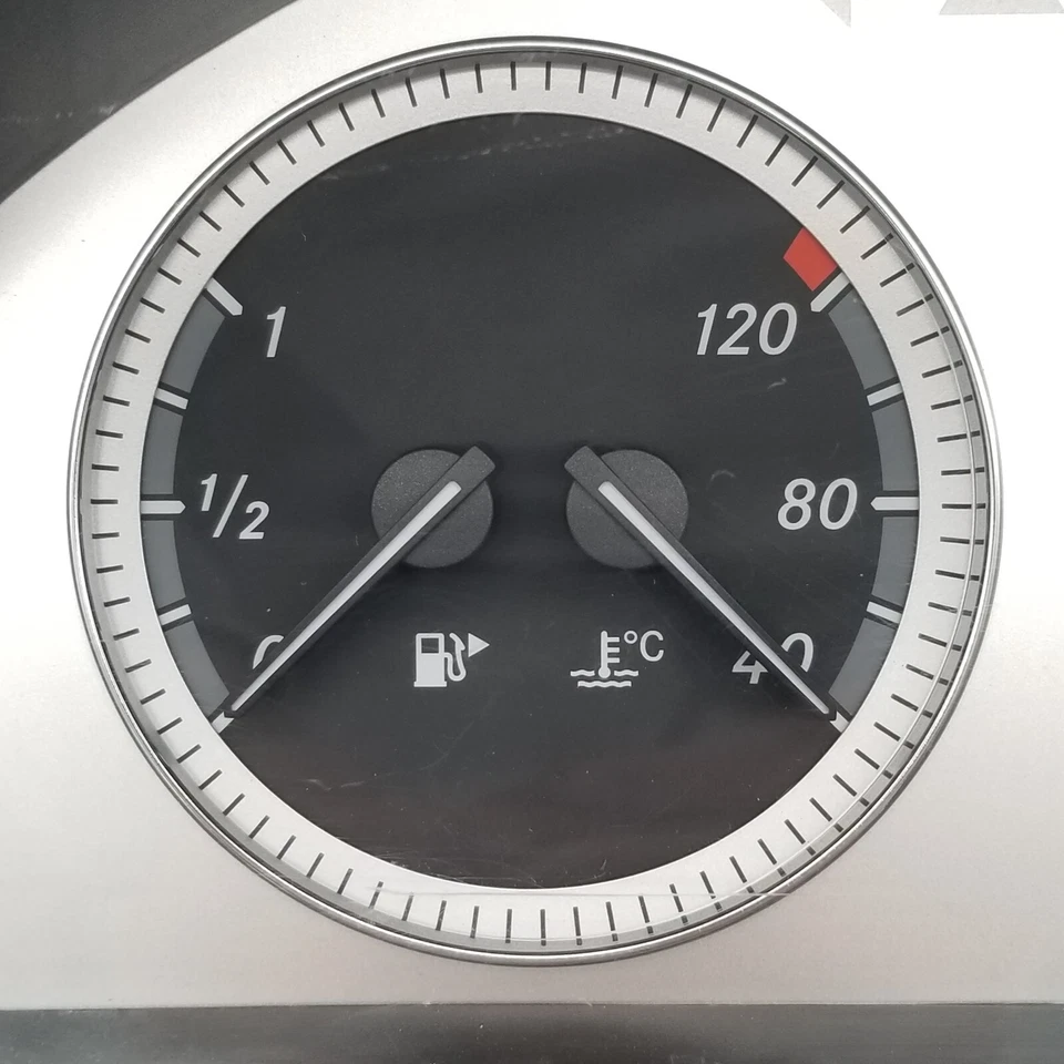 09 10 11 12 MERCEDES GLK350 SPEEDOMETER INSTRUMENT CLUSTER GAUGE A2045405728 - Image 2 of 4