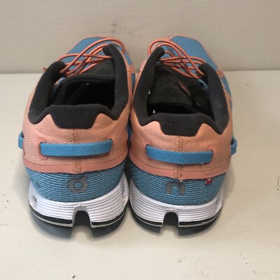On Cloud Light Blue, Pink, Cloud Tech Athletic Running  display picture 1