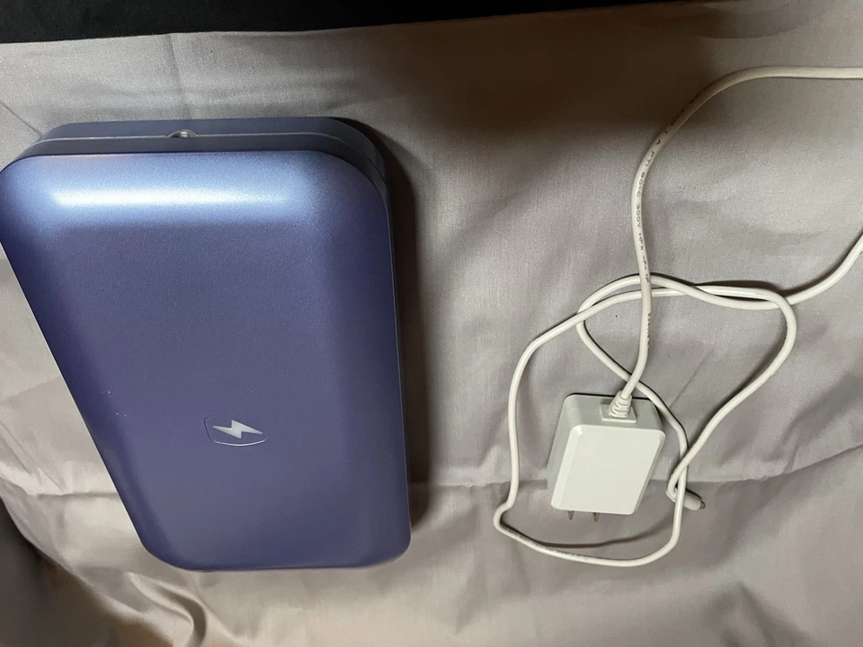 Desinfetante UV para celular PhoneSoap cor pervinculante com cabo de alimentação 8,5x 5 polegadas - Imagem 4 de 4