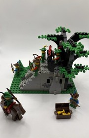 Vintage 1987 LEGO Forestmen CAMOUFLAGED OUTPOST 6066 w/Manual 100% Complete