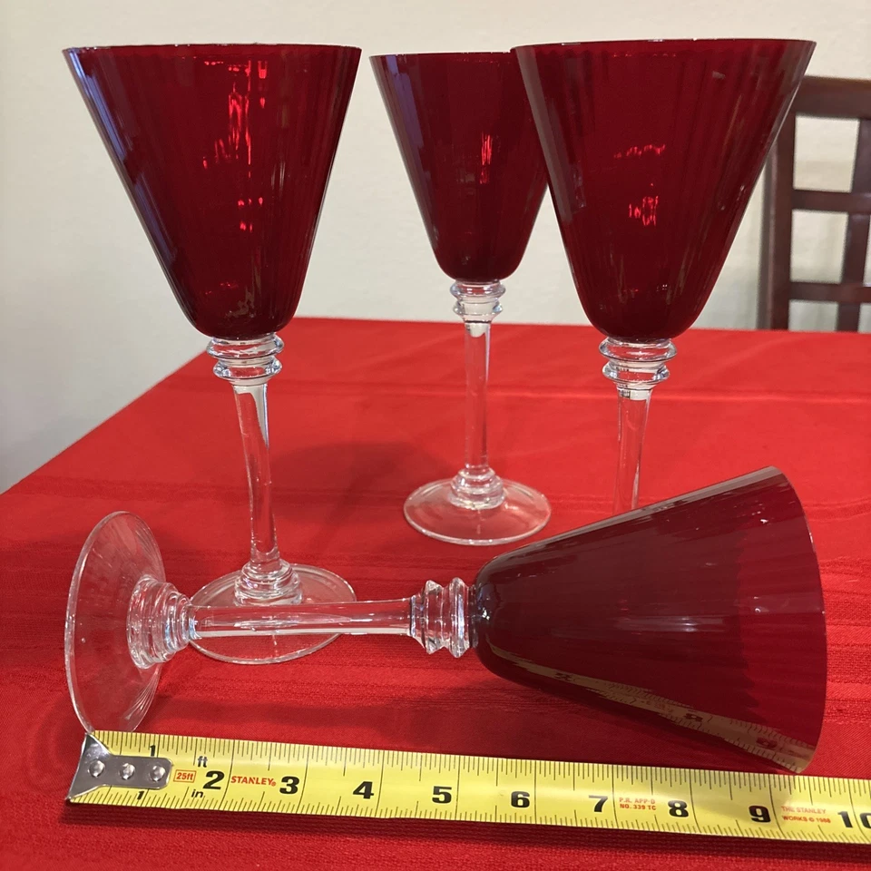 "4 copas acanaladas de vino/agua rojo rubí 9,5"" muelle 1, hermosas"  Foto 4 de 4