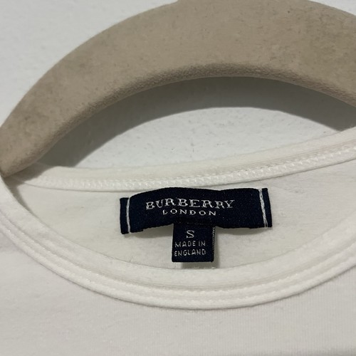 Burberry London Women’s Baby Tee White Logo T-Shirt Fitted Size Small S - Picture 3 of 7