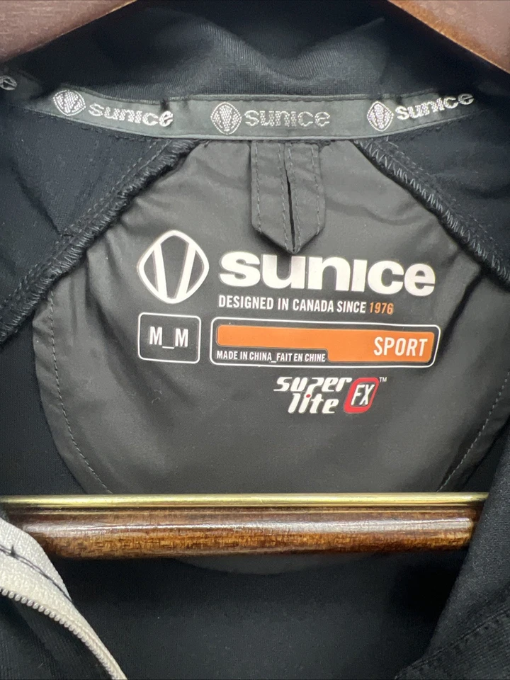 Sunice Pullover Jacket-Old Course St Andrew’s Links- Women’s Golf- Size Medium - Image 4 of 4