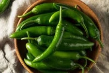Premium Hot Serrano Pepper Fresh Organic Seeds - 10,000 Scoville Units Many uses
