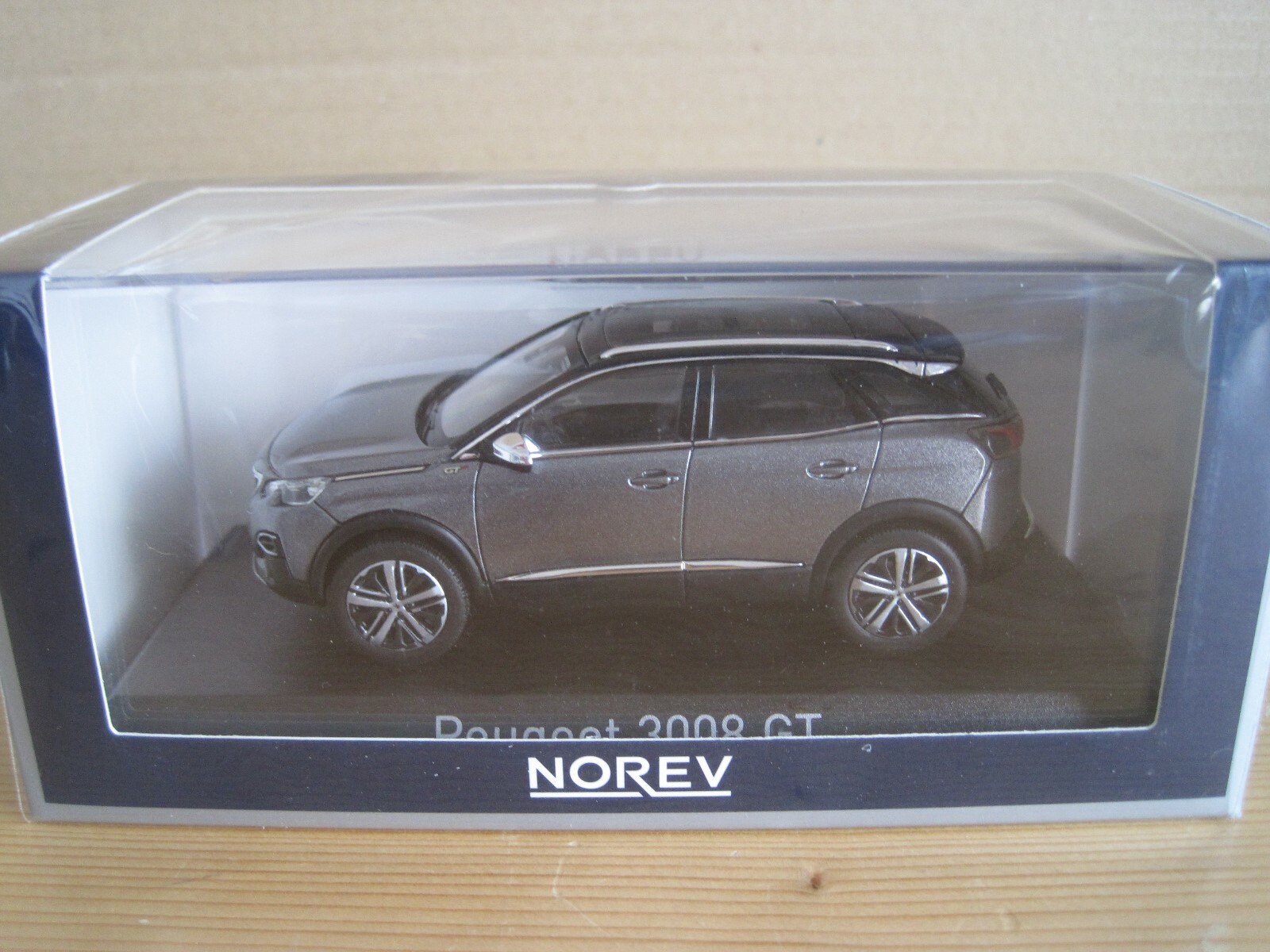 peugeot 3008 diecast