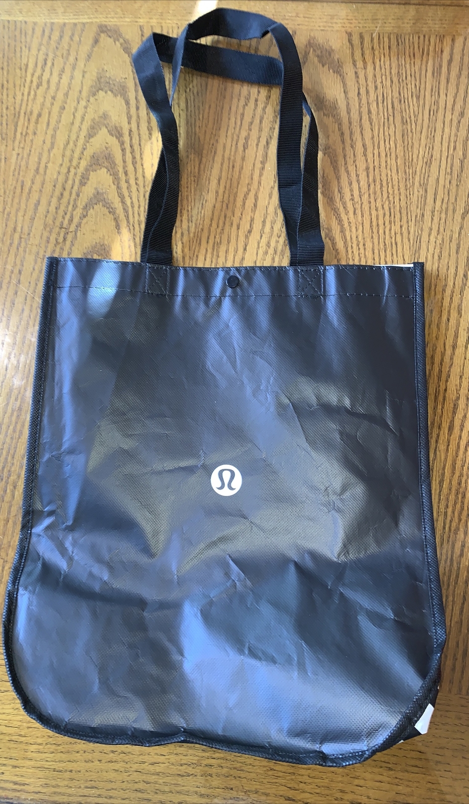 2 Lululemon Large Ecofriendly Reuseable Bags 16x14x6 Red