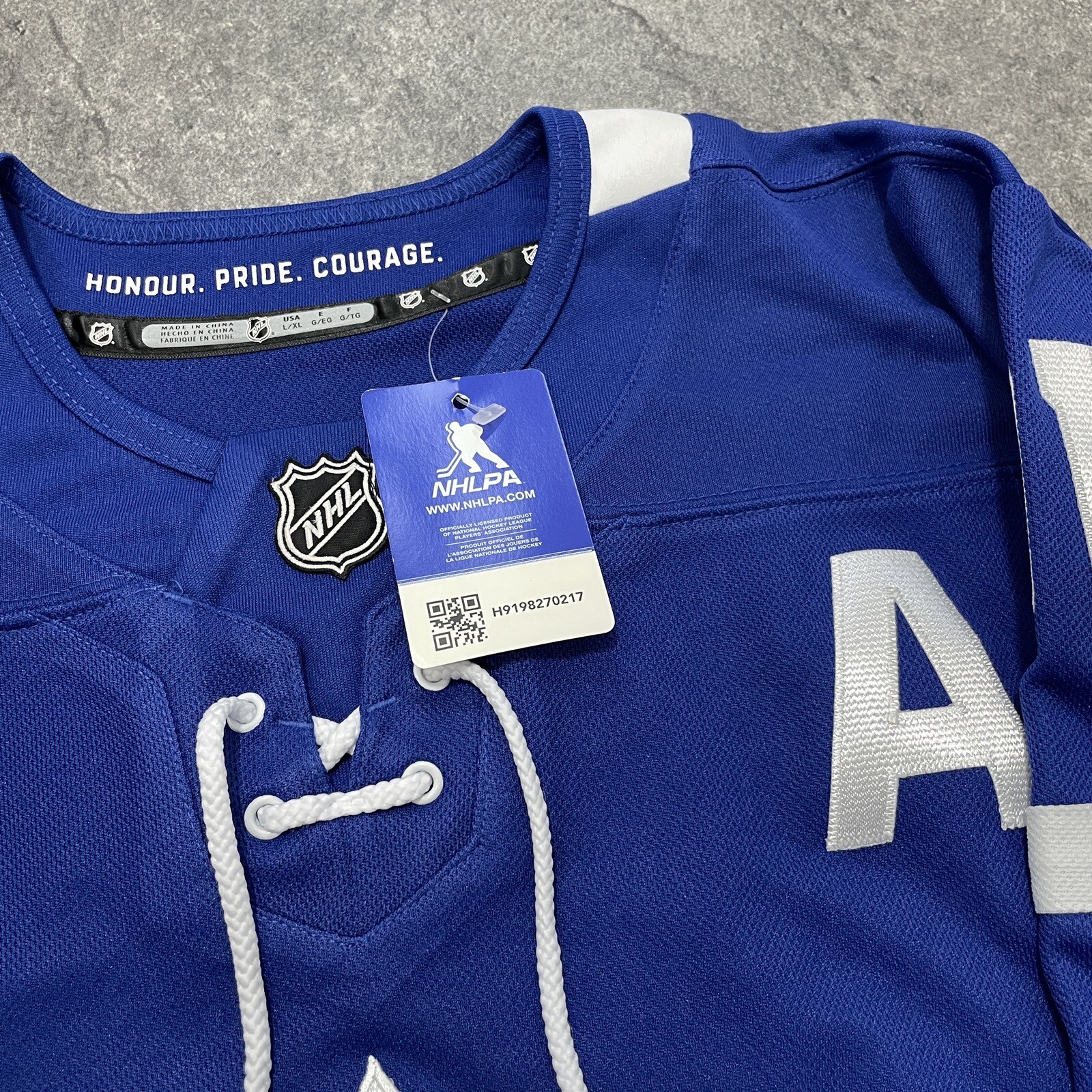 Toronto Maple Leafs John Tavares 91 NHL Youth Hockey Jersey Size L