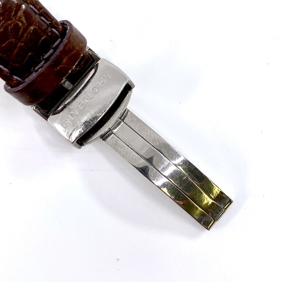 Givenchy Attitude Line ELT.06.IV Women's Quartz Stainless Givenchy Attitude Line ELT.06.IV Women's Quartz Stainless