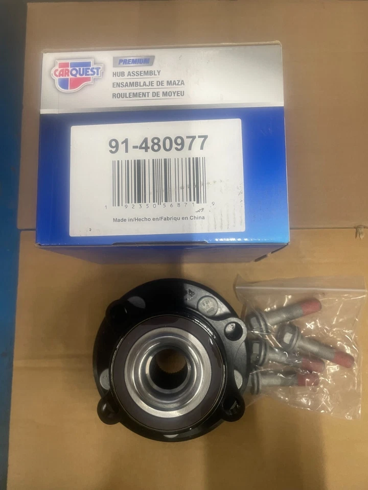 Conjunto de buje delantero/trasero Carquest 91-480977 con hardware Ford Explorer 2011-19 Foto 2 de 2