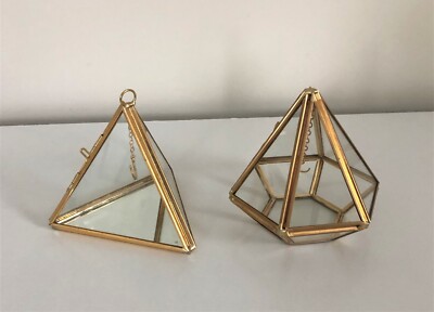 2 ring display boxes. One geometric prism & one triangular pyramid.