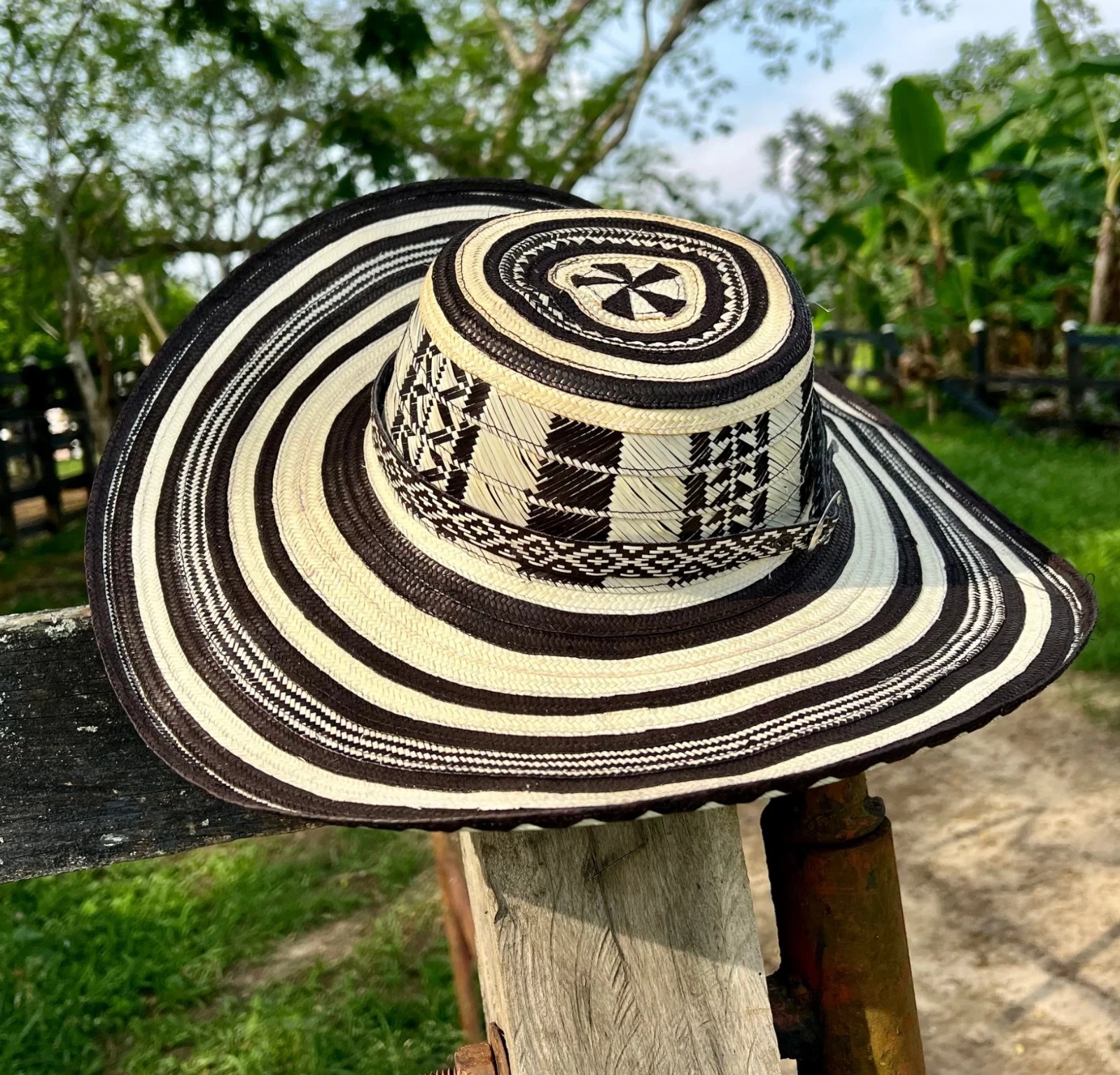 Colombian Vueltiao Hat, Sombrero Colombiano, Sombrero Vueltiado Original