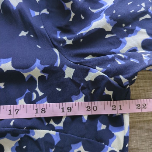 Talbots Top Large Popover Womens Dark Abstract Floral Lightweight Office Career - Picture 9 of 11