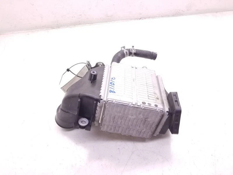 16 17 LEXUS IS200T INTERCOOLER 8ARFTS - Image 4 of 4