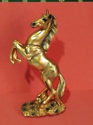 Wunderschöne Krabbelpferd Figur aus Resin - Goldoptik brüniert (30 cm)