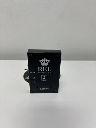 REL Acoustics Arrow Wireless Transmitter and Receiver - Thumbnail 4