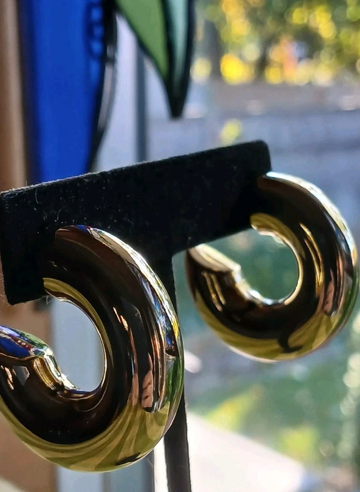 Chunky 18 K镀金蓬松圈 — 第 2/4 张图片