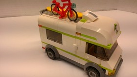 LEGO CITY: Camper (7639)100%COMPLETE