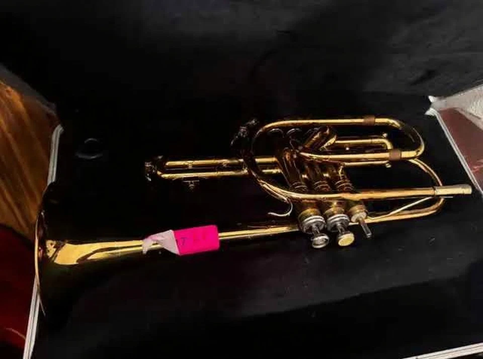 Corneta King 603 - Instrumento de latón hecho en EE. UU. con estuche Foto 4 de 4