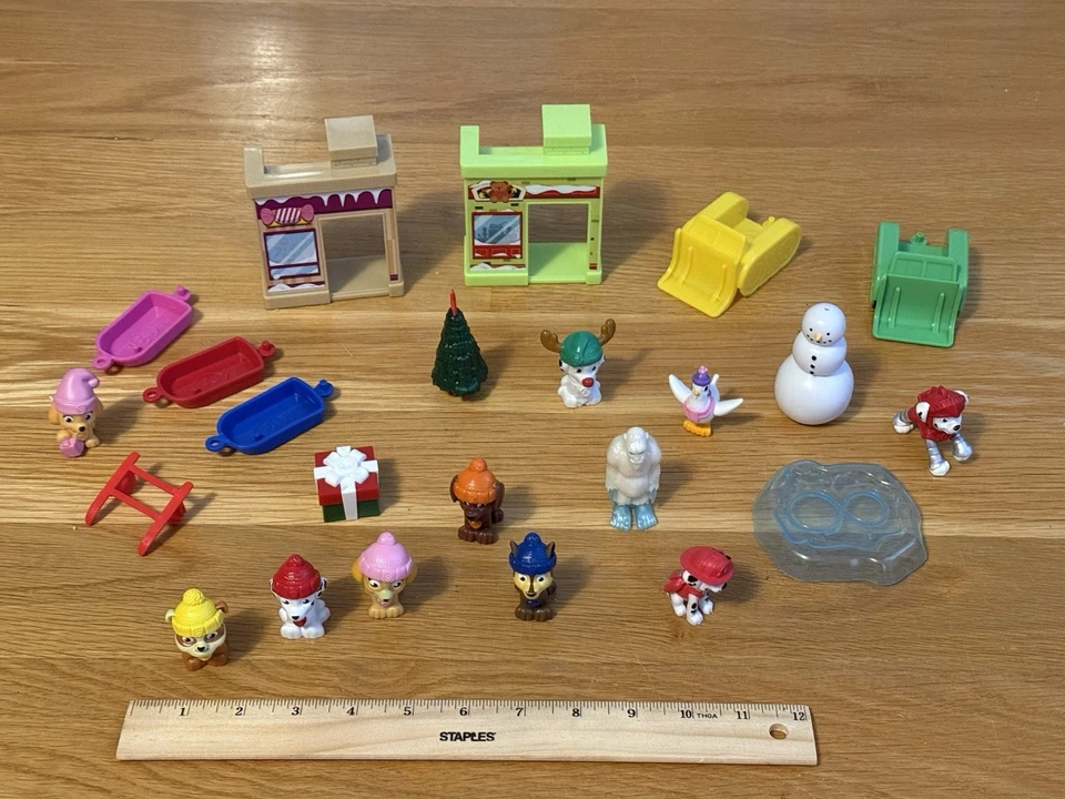 Lote de bonecos de neve PAW PATROL Arctic Winter Snow Rescue Playset Natal feriado - Imagem 2 de 4