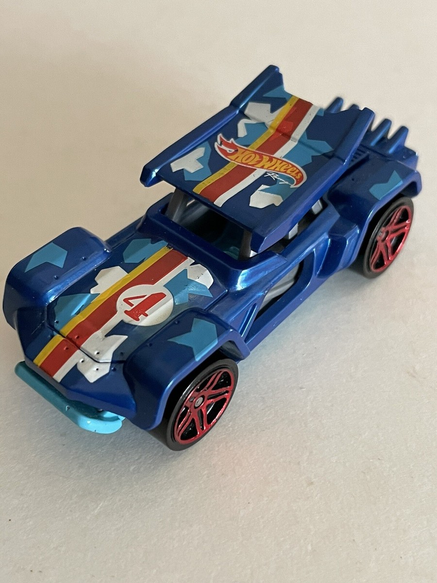 Hot Wheels 2014 Jungle Whip #52 CFG90 Car Blue Camo Hot Wheels 2014 Jungle Whip #52 CFG90 Car Blue Camo