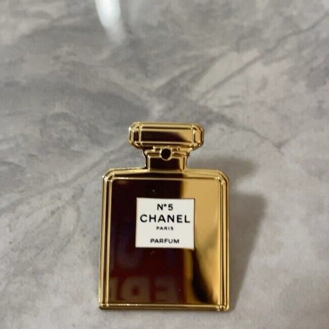 Chanel N°5 Parfum Lapel Brooch Genuine Metallic Gold Pin Bag Pendant Not  Retail