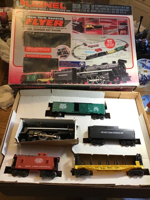 lionel freight flyer train set