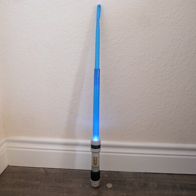 Star Wars BLUE Apprentice 26'' Lightsaber Light Up Extendable Luke Skywalker !!!