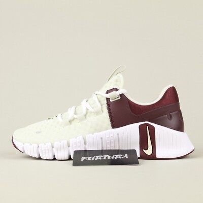 nike metcon maroon