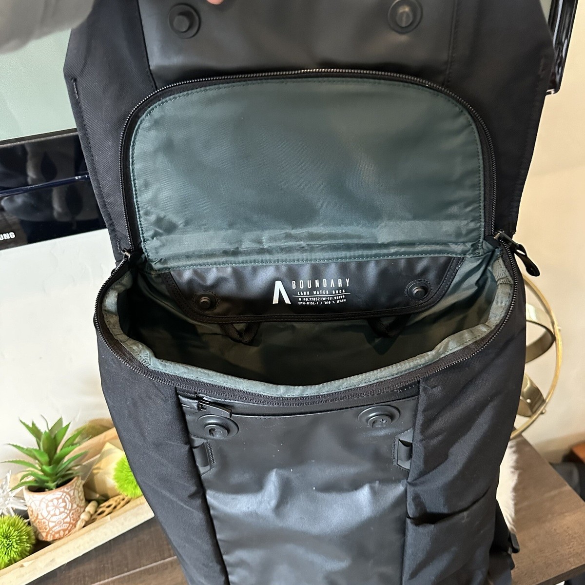 BOUNDARY SUPPLY Land Water Rock ERRANT BACKPACK Black Retail $239 