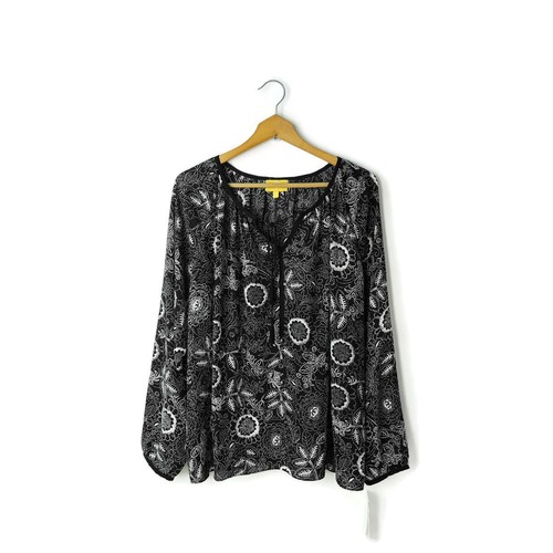 Liz Lange XL Schwarz Weiß Blumen Langarm Stretch Bluse Top Quaste Bindebänder Neu