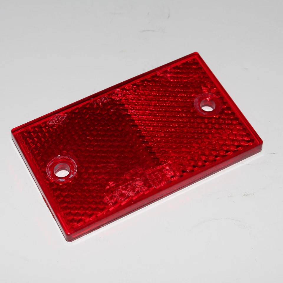 NOS - BMC PMG 3294 3" Lente reflectora de luz roja clásica para automóvil Foto 3 de 4