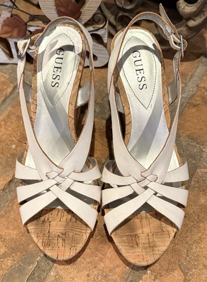GUESS Wgalana Wedge Sandals - White - Size 6.5M - Image 3 of 4