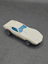 Hot Wheels 1975 Pearl White Chevrolet Corvette Stingray