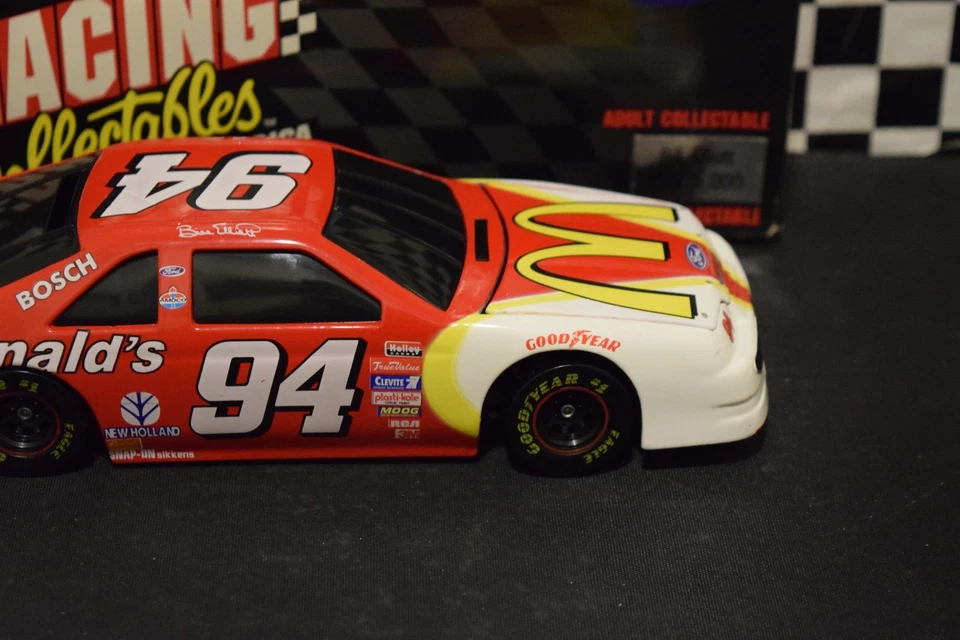 1995 Racing Collectables Билл Эллиот No94 McDonalds масштаб 1:24 1 из 5 004 - Изображение 3 из 4